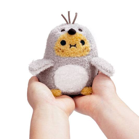 售價$245「第二批$0 預購 Pre-Order」NOODOLL 企鵝薯仔 公仔 Penguin Ricespud Mini Sitting Plush Toy - TOYZHOLIC