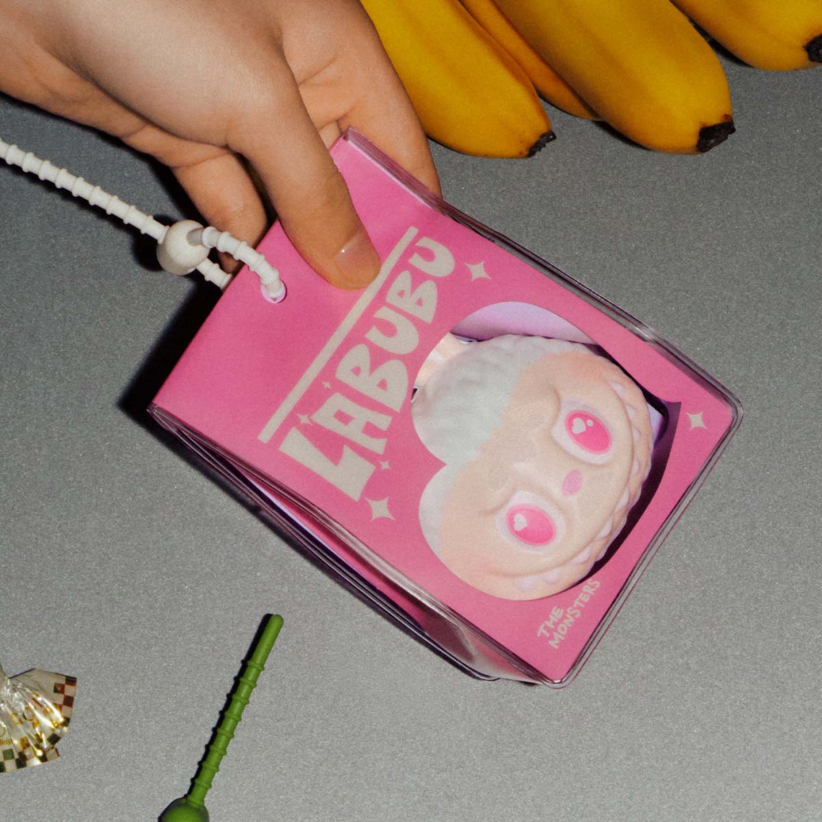 Pop Mart The Monsters - Labubu 怪味便利店系列 - 捏捏掛件盲盒 Wacky Mart Series - Squishy Charm Blind Box - TOYZHOLIC