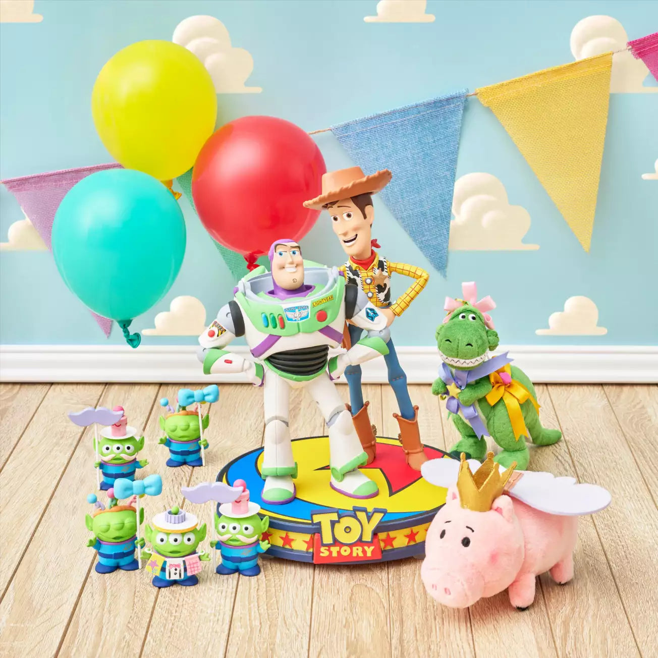 Disney 反斗奇兵 30週年 三眼仔 花圈拍照道具 擺設 Toy Story 30th Anniversary Alien Garland Photo Prop Mascot - TOYZHOLIC