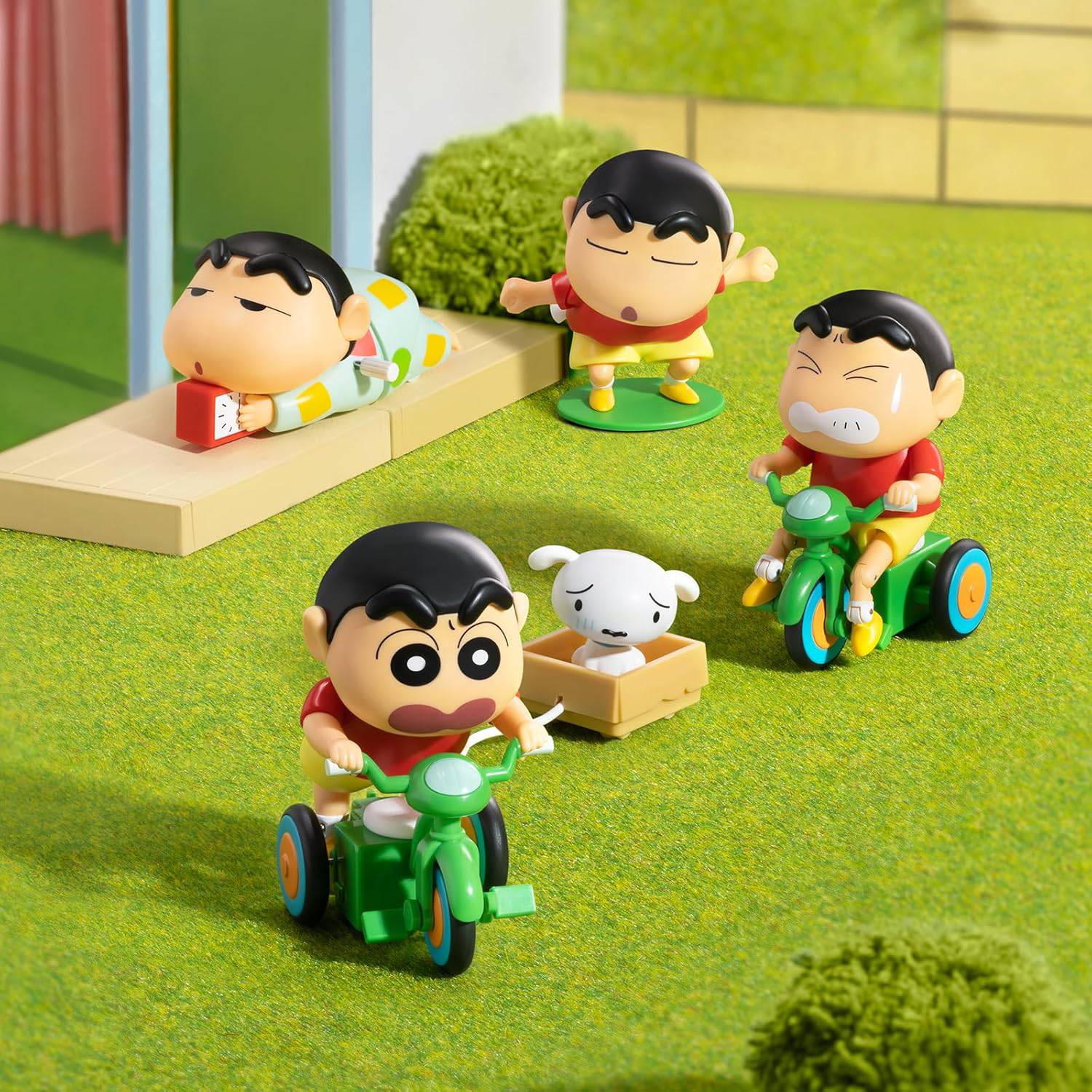 52TOYS  蠟筆小新 動感新生活系列 盲盒（一盒四款，款式隨機）Crayon Shinchan Dynamic Shin-Life Series Blind Box - TOYZHOLIC