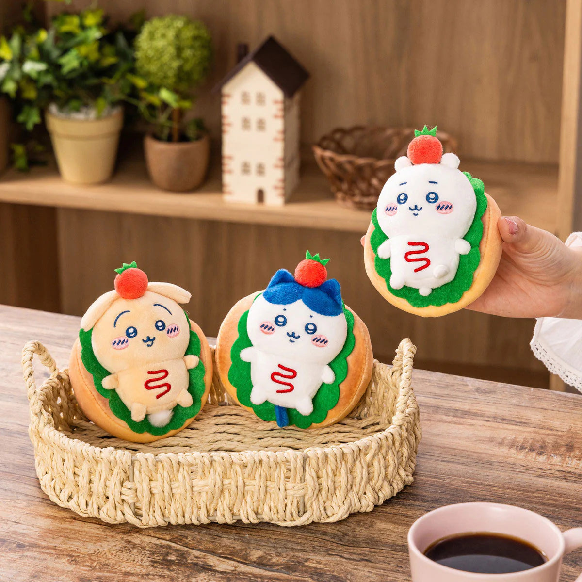 Chiikawa 麵包店 系列 三明治 掛飾公仔 Bakery Series Sandwich Plush Keychain - TOYZHOLIC