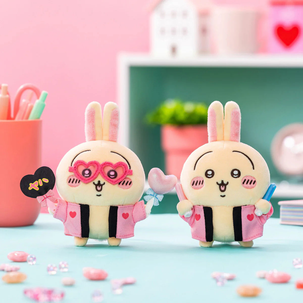 Chiikawa 應援系列 心心眼鏡 掛飾公仔 (兔兔 Usagi）Fan Plush Keychain - TOYZHOLIC